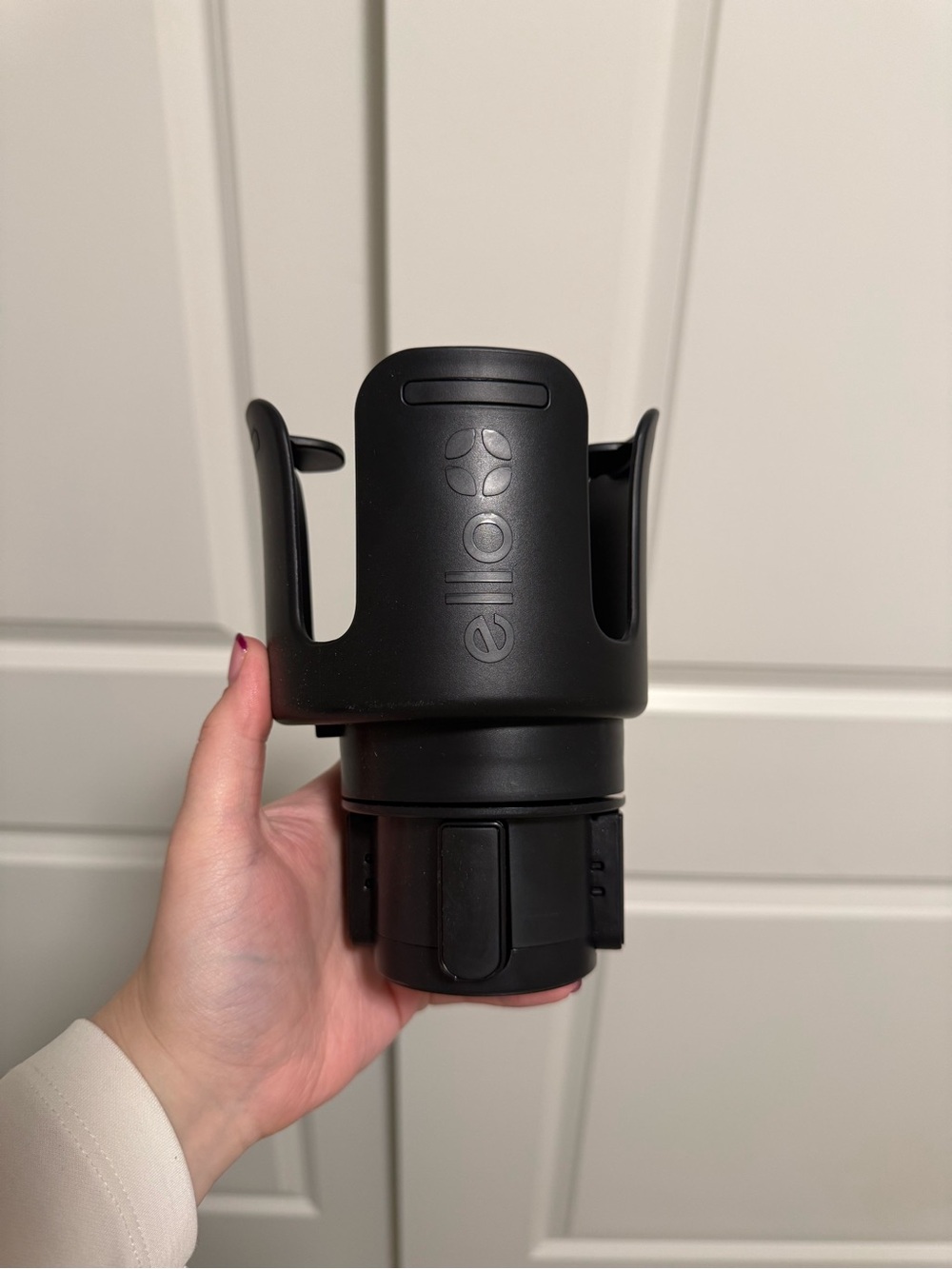 Ello Adjustable Car Cup Adapter: Fits Water Bottles in Cup Holders